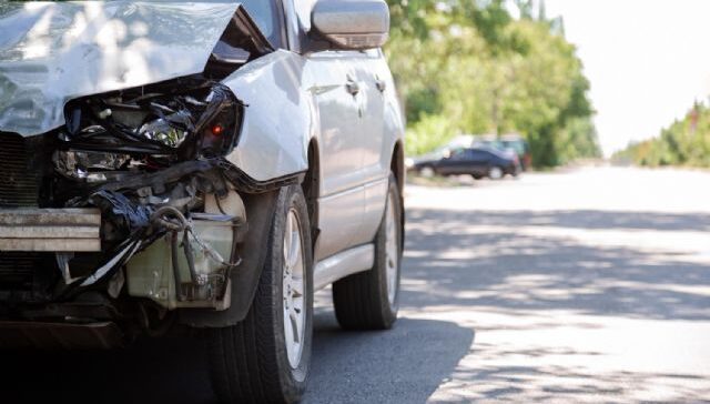 amerikada araba kazası