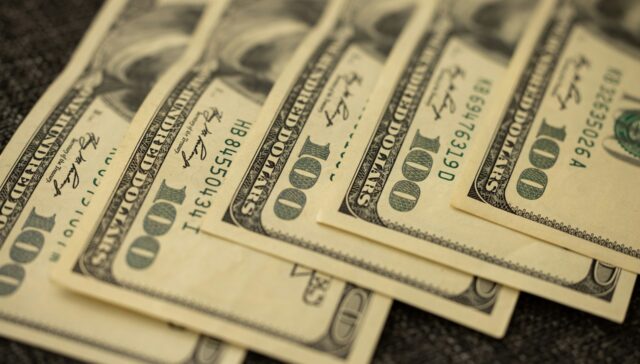 EB-5 vs Trump Gold Card