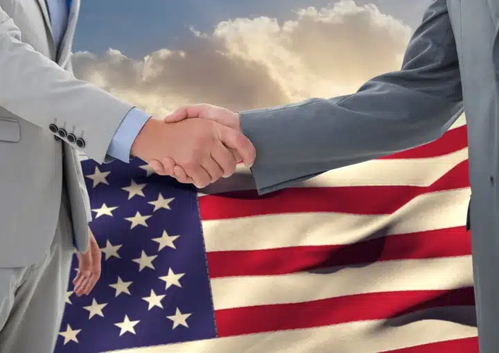 Amerika’da Şirket Kuruluşunda LLC ve Corporation Seçimi Neden Önemlidir?